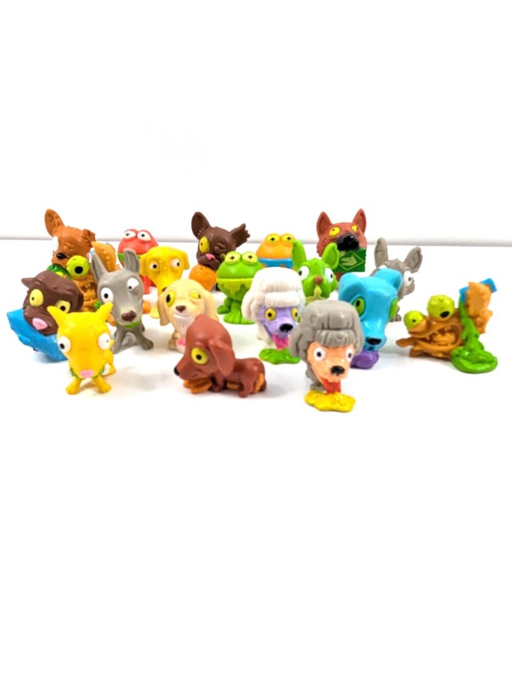 Ugglys pet shop lot of 19 wonderful uggly characters!